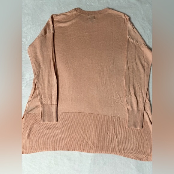 Worthington Women's Blush Long Sleeve Top - Picture 4 of 4